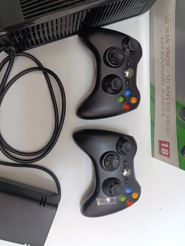 Xbox 360 Slim 250Go noire en boîte - Afbeelding 5