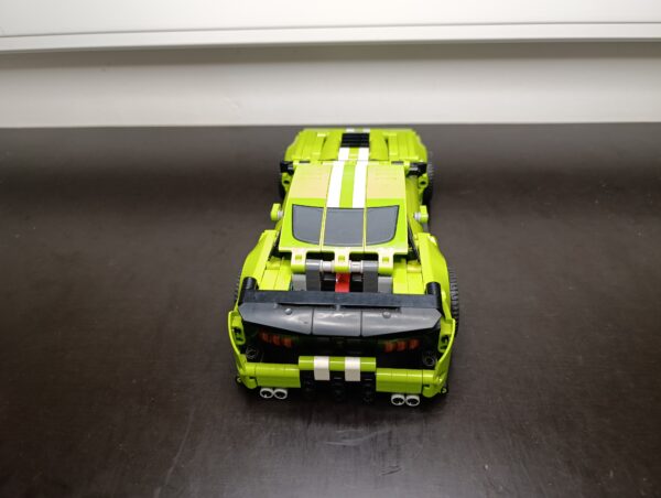 Ford Mustang Shelby GT500 - 42138 - Afbeelding 4