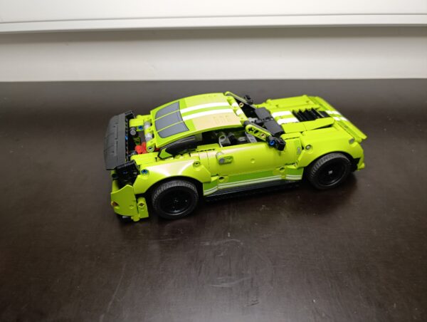 Ford Mustang Shelby GT500 - 42138 - Afbeelding 3