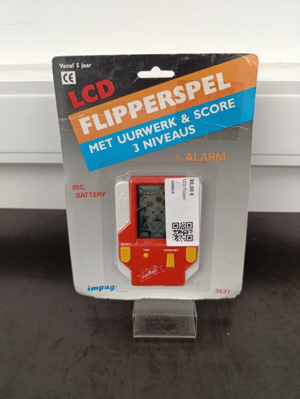 LCD flipper
