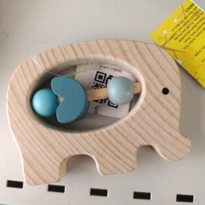 Hochet en bois éléphant
