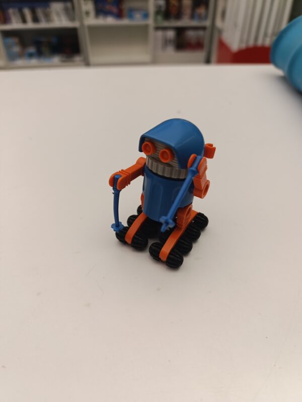 3318 Playmospace Space Robot - 1983