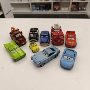 Lot Disney Cars 2