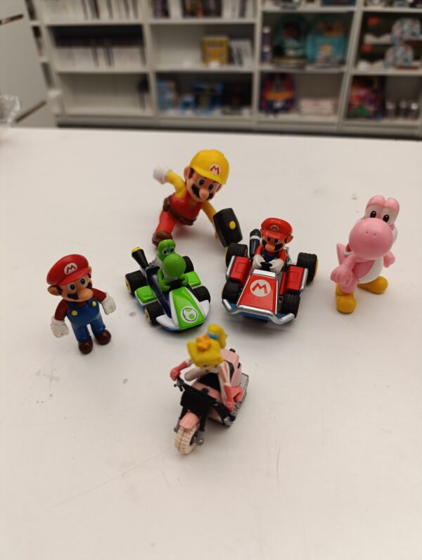 Lot Figurines Mario