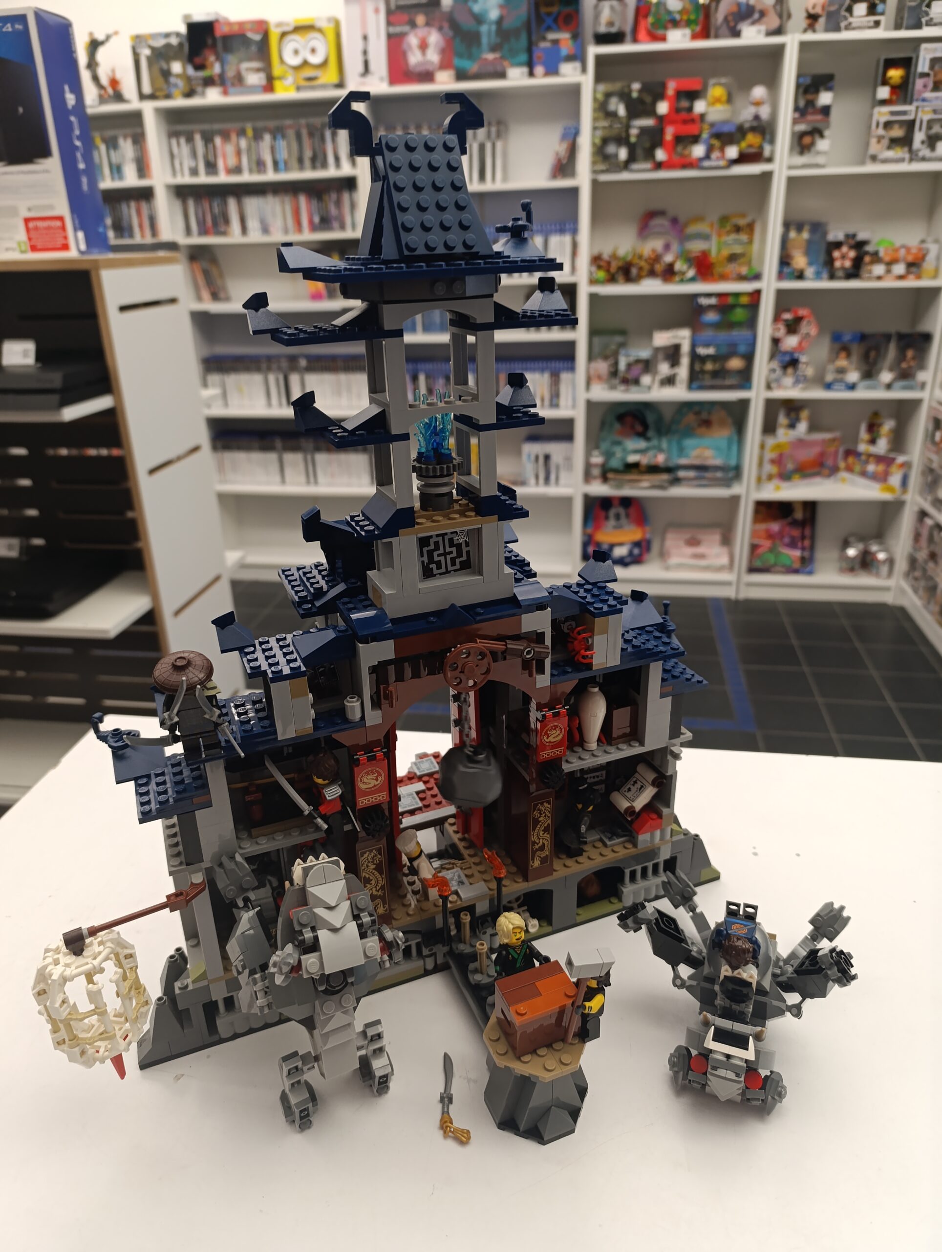 Le Temple de l'Arme Ultime Suprême - 70617 – Image 3