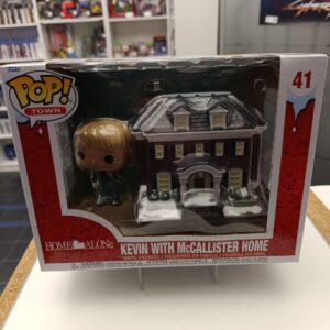 Home Alone - 41 - Kevin With McCallister Home